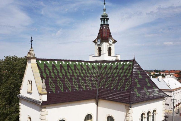 Tondach Drážková Bobrovka - Historický objekt