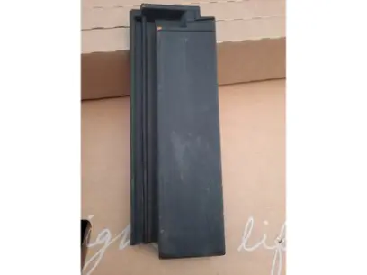 Tondach Polka 1/2 černá engoba